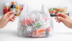 パンパンのレジ袋が結べない時の解決法、力いらずで開けやすい結び方