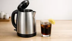 ケトルの水垢はなぜ白い?原因と落とし方を家にあるもので解説