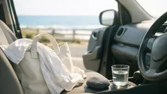 日焼け止めの白い汚れが落ちない原因と、水だけで取る簡単な落とし方