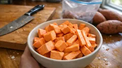 さつまいもは「切って生のまま冷凍」が便利:使いたい分だけ取り出せる作り置き